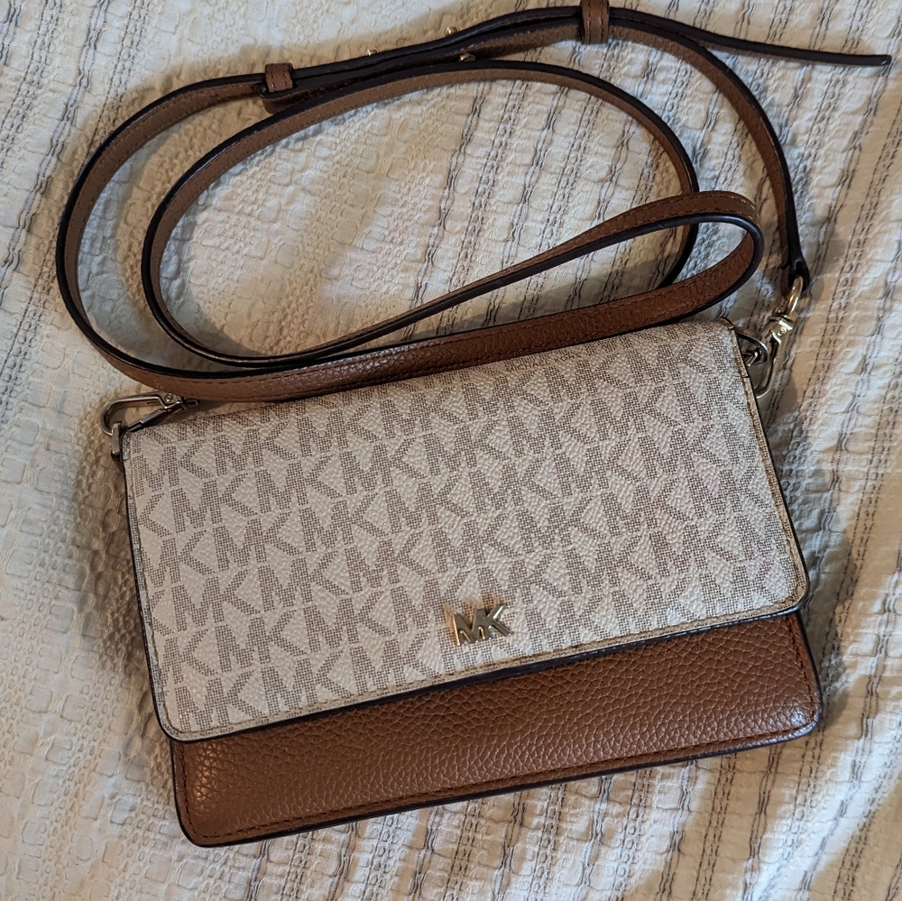 Michael kors Crossbody bag